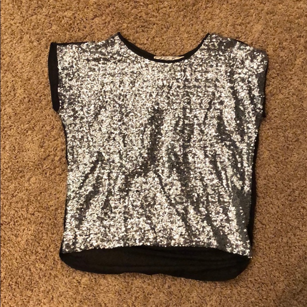 Chloe K sequined front top